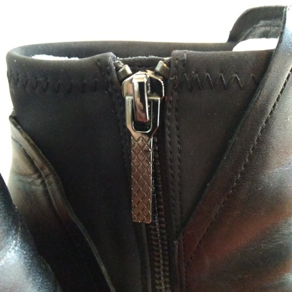 Donald J. Pliner "Vaughn W-5" Black Water Snake Leather Boot Size 8 - Picture 11 of 16